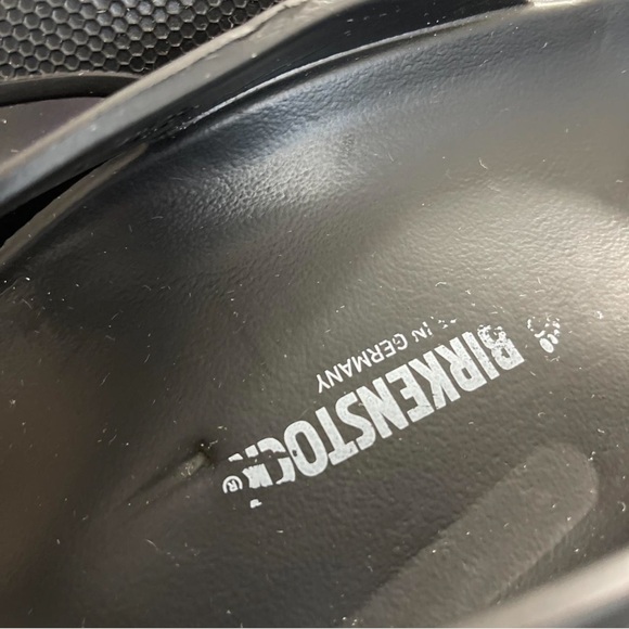 Birkenstock men’s flip flop sandals - Picture 5 of 7